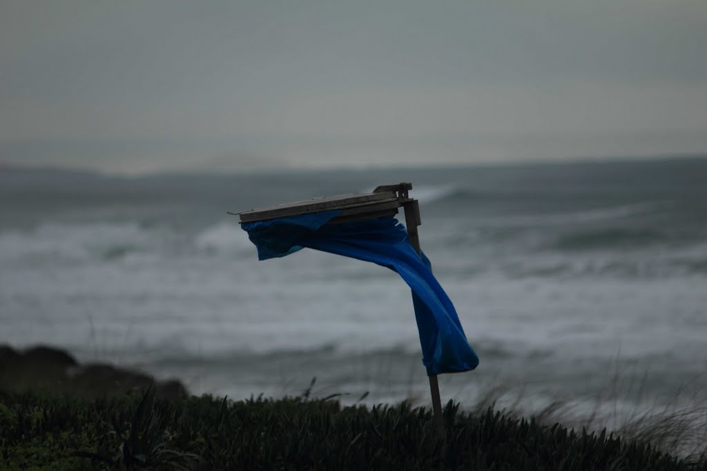 Praia de São Torpes by Silvanna & Rui