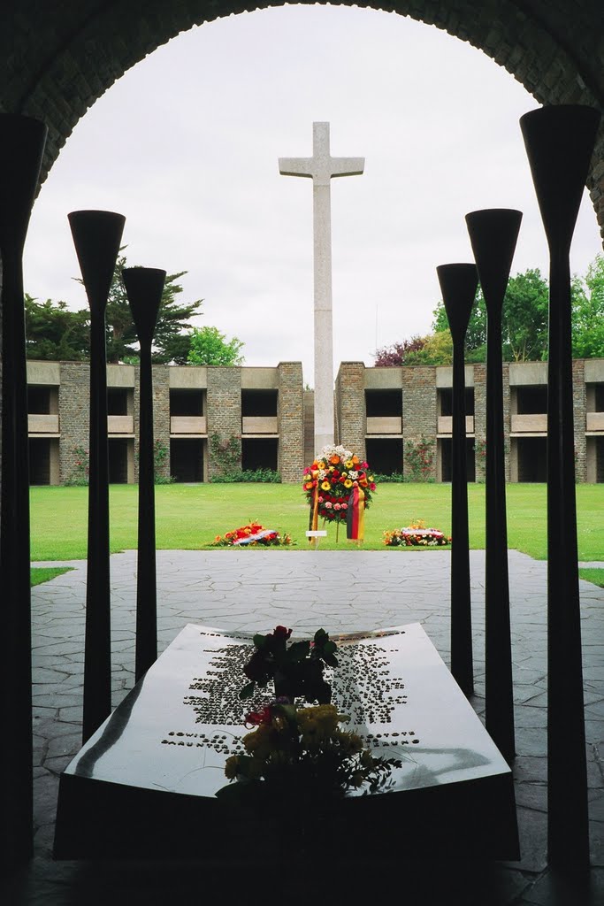 German World War II Cemetery, Mont de Huisnes by yvr101