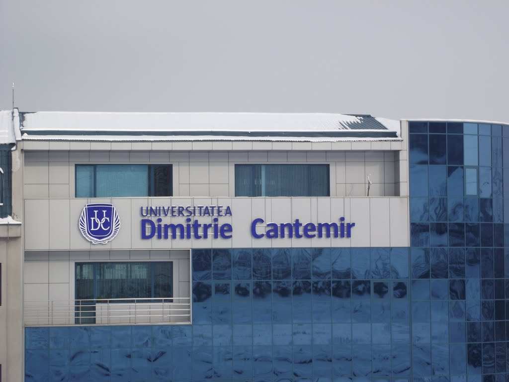 Universitatea D. Cantemir by Dorin Gherman