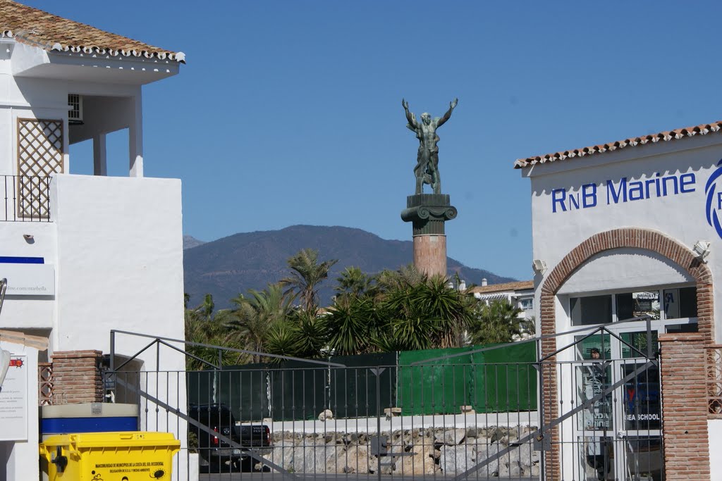 Benalmadena by Alfred Pieszczochowi…