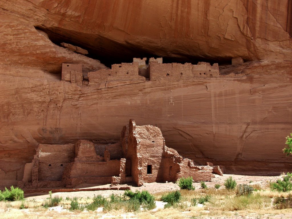 The White House, Canyon de Chelly, AZ by Hank Waxman