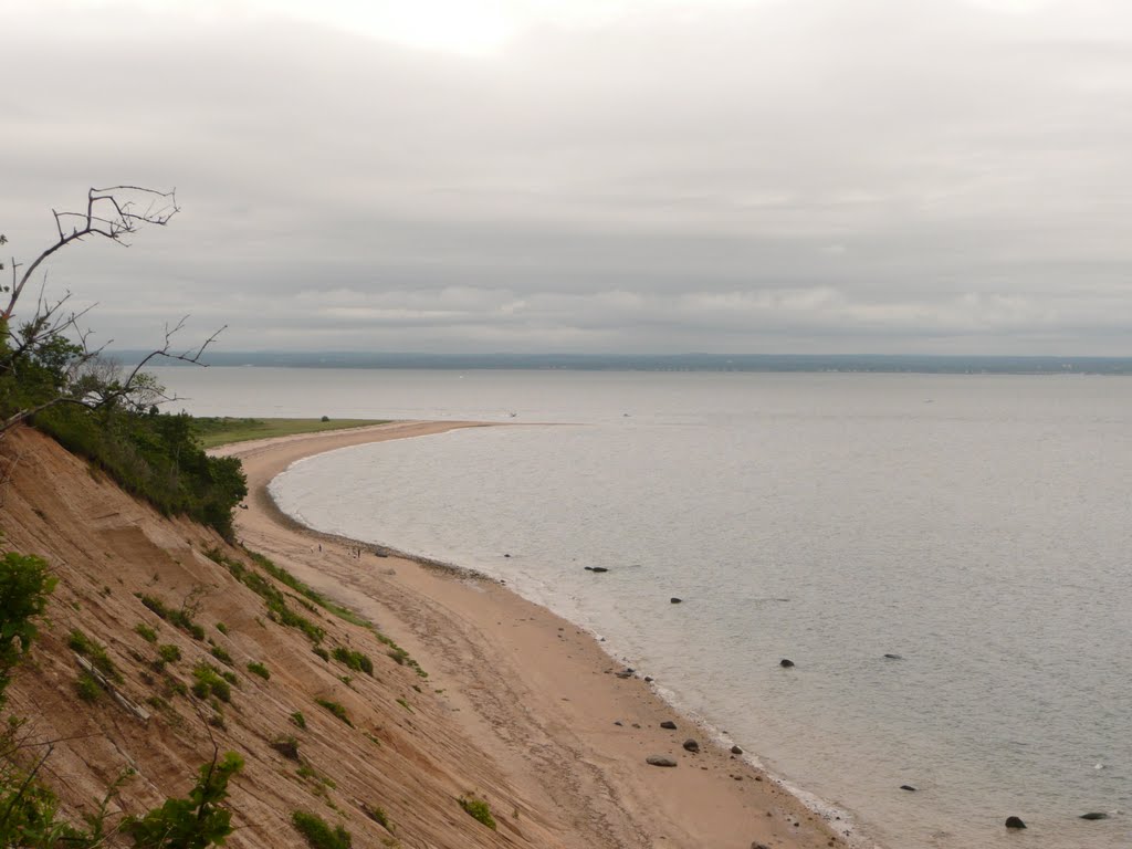 Caumsett State Park beach by Stefan Kacanski