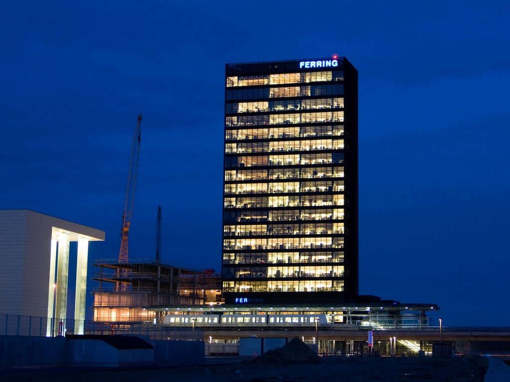 Ferring og Ørestad metrostation by TorbenPedersen