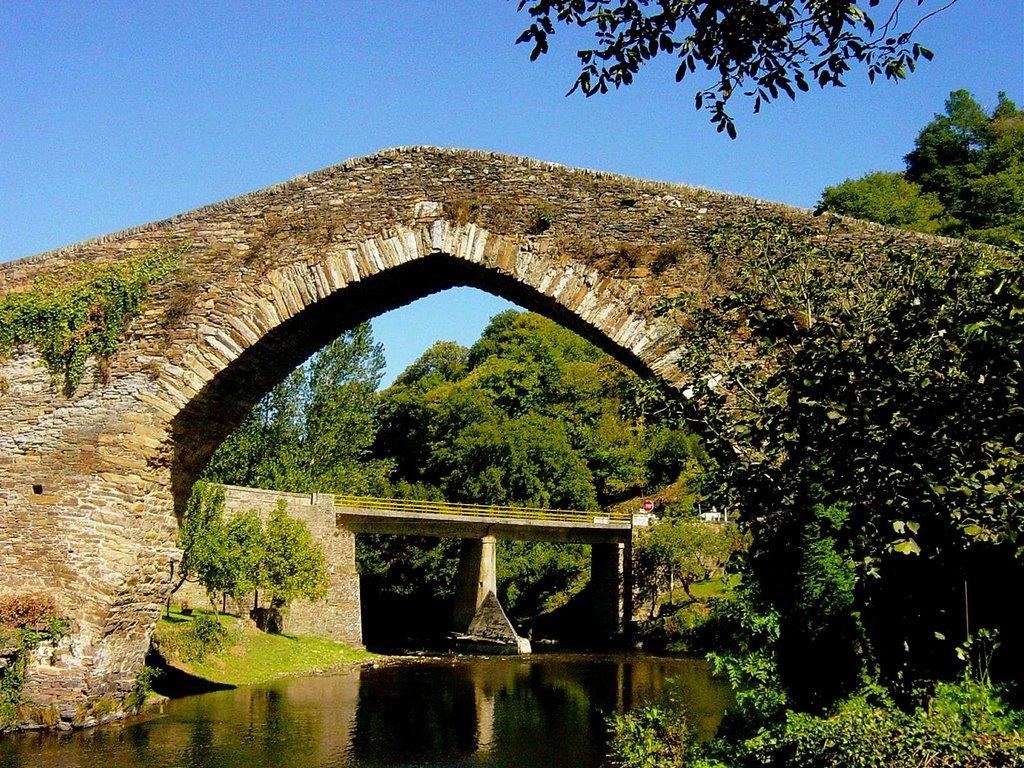 Ponte Romana - Navia de Suarna by FAVassellucci