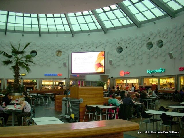 DIE WATERFRONT, ehemals SPACEPARK BREMEN, das größte STEUERGELDGRAB IN BREMEN by Heinz.Bock