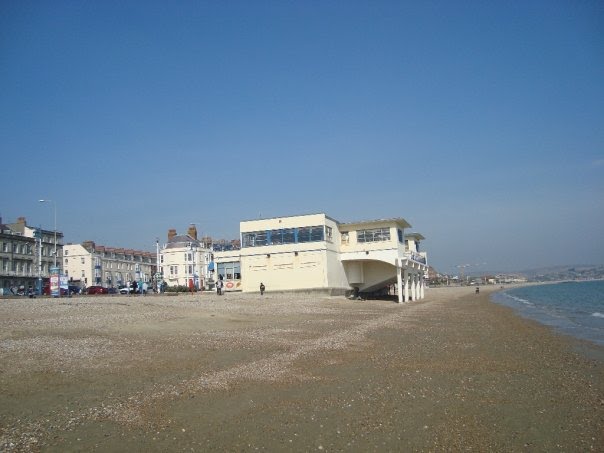 Weymouth Pier Bandstand by Allen Wilcox