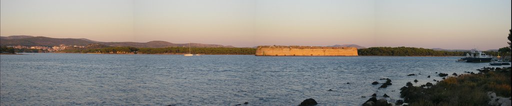 Fortress Sveti Nikola Panorama (From Jadrija) by xbrchx