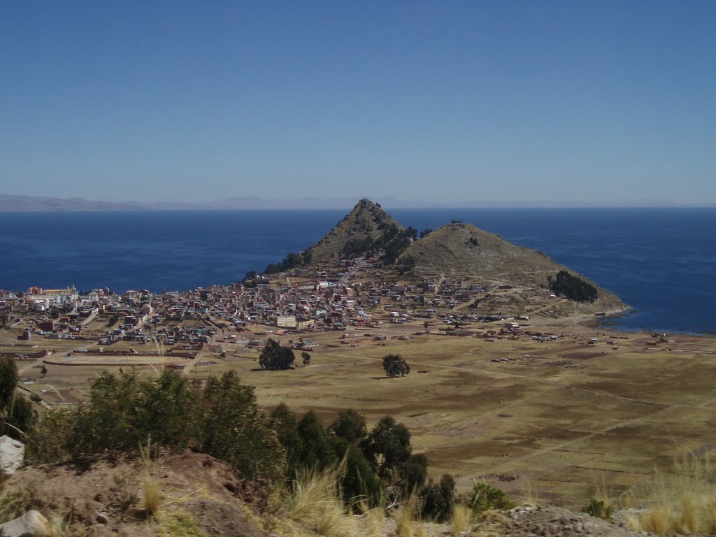 OC-Copacabana, Lago Titicaca by osvaldo colman