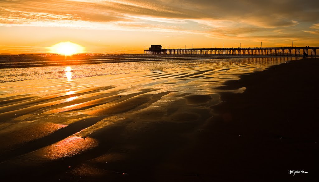 Sunset Over Newport Beach by Hoàng Khai Nhan