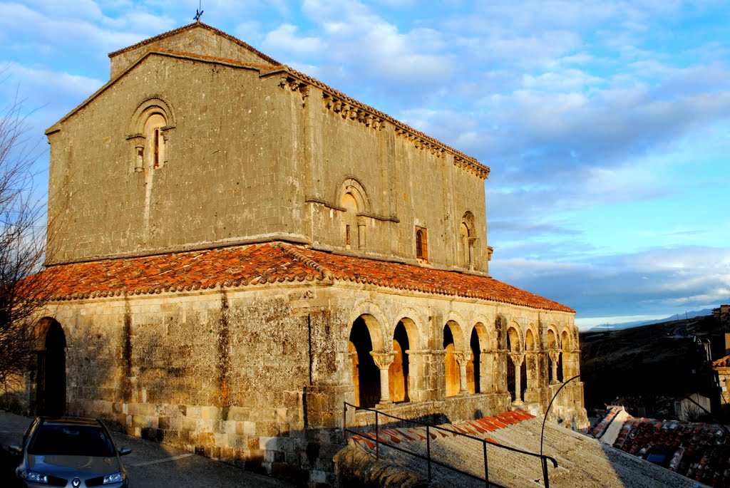 Iglesia de El Salvador, (Románica, del siglo XI (año 1093). by José Ant. L.V.