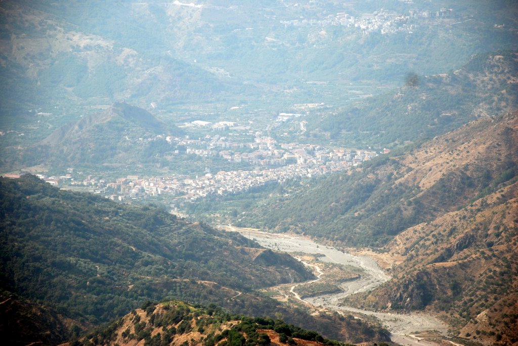 Valle dello Zavianni - Francavilla di Sicilia by Marcello Mento