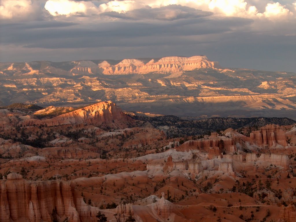 Bryce Canyon View by photoqueenmn