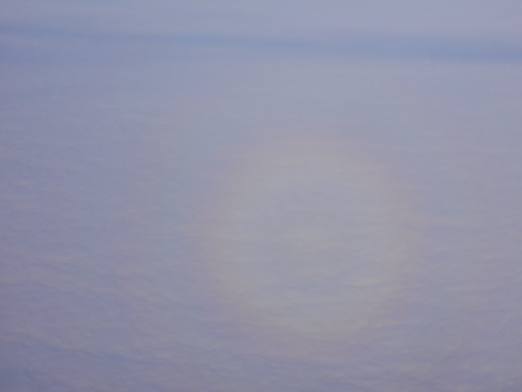 Circular Rainbow on Alps by masaiboy