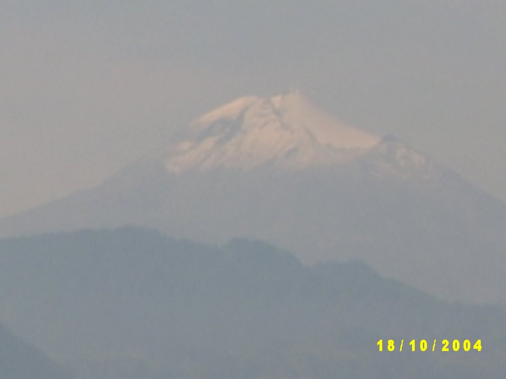 PICO DE ORIZABA DESDE EL CERRO DE LAS CULEBRAS by biologoleonardo