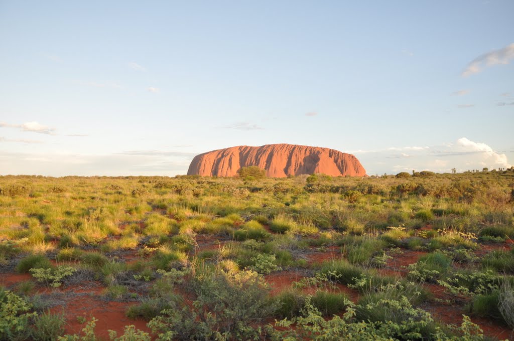 Uluru, Aiers Rock - Australia by Giuseppe Caterina - …