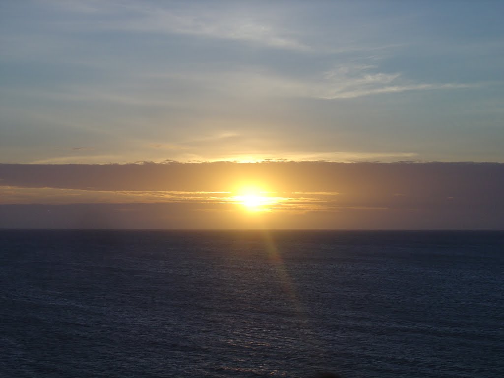 Jeri, vista do por do sol no oceano Atlantico by Loide Cristina