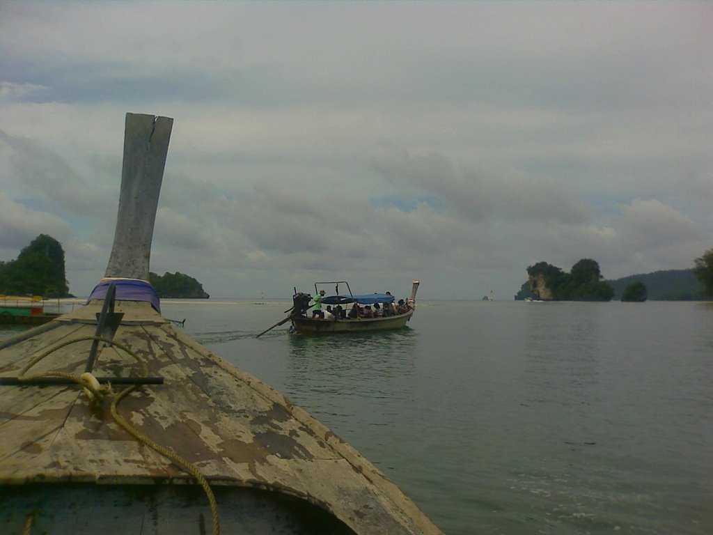 Ao Nang, Mueang Krabi District, Krabi 81180, Thailand by jakkua