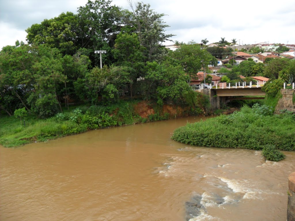 RIO PARDO COM SEU AFLUÊNTE by jason-sp