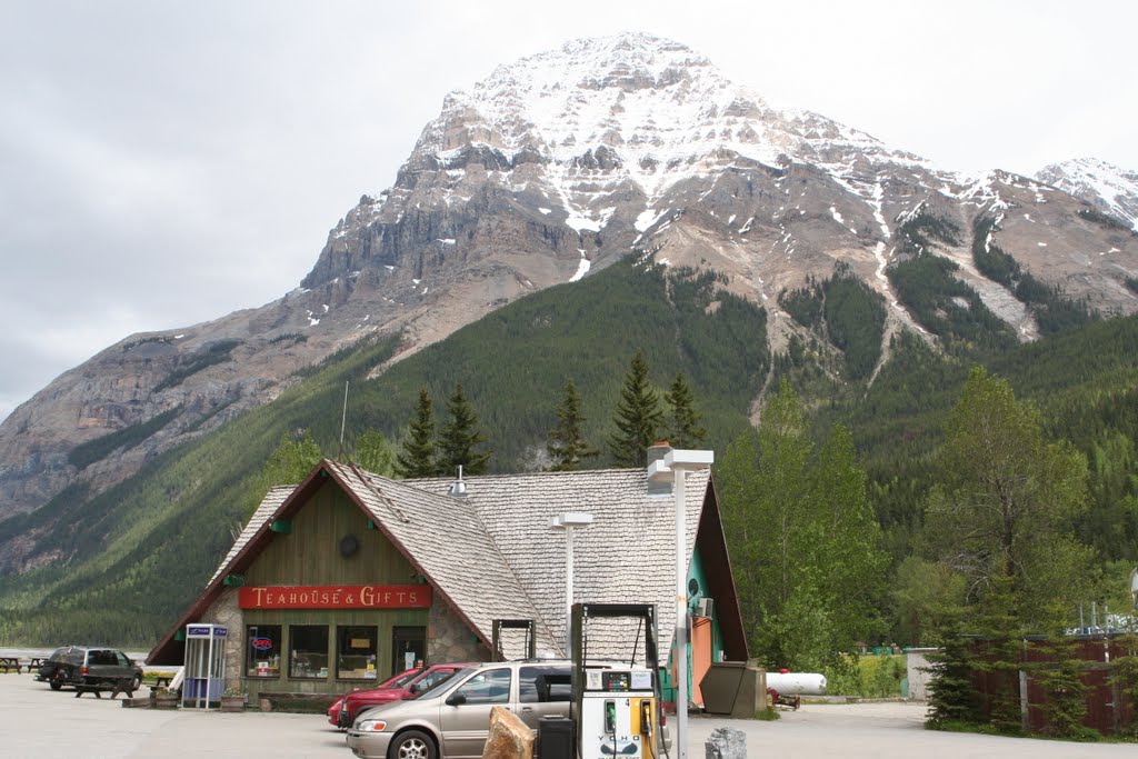 Kicking Horse Pass, paso de carretera y ferrocarril entre Alberta y British Columbia, by R Melgar