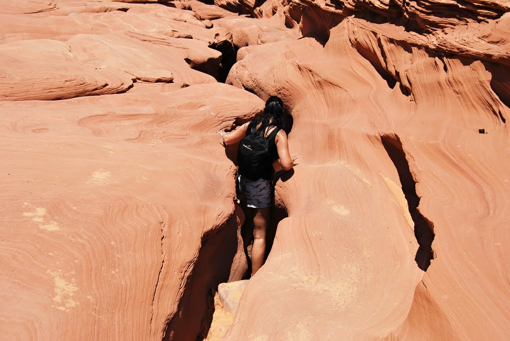 Lower Antelope Canyon - entrance - vstup do kaňonu by Pavel Špindler