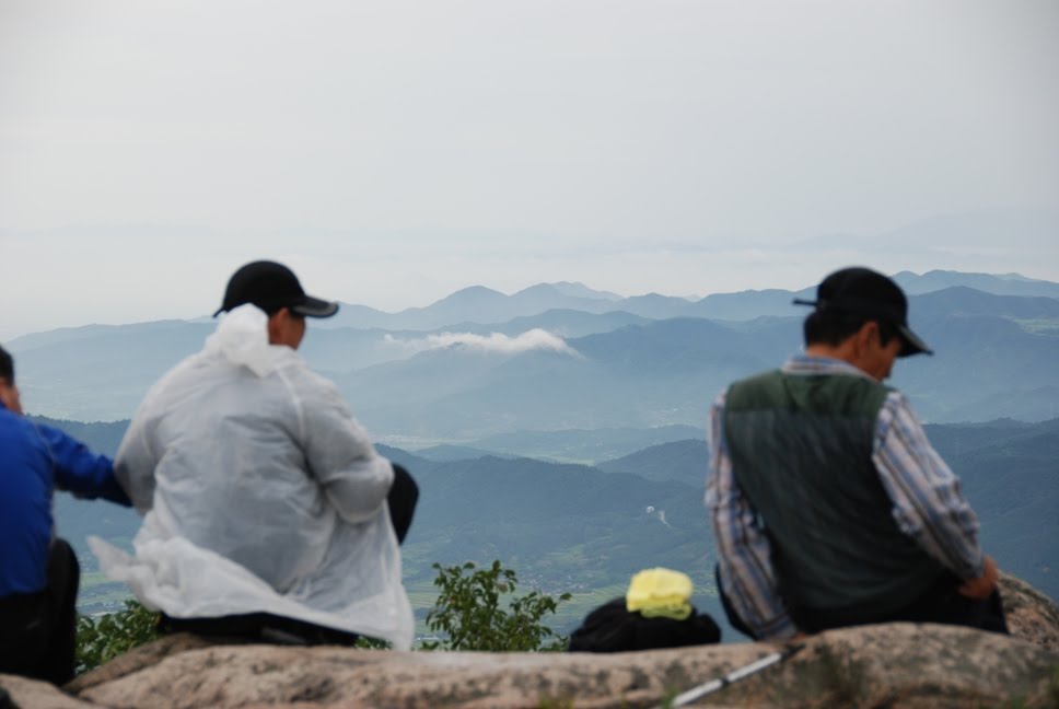 Lunch on Wolchulsan by bencarlson56