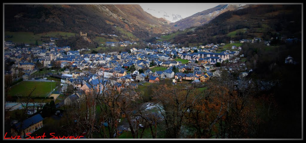 Luz Saint Sauveur by MikelMolli