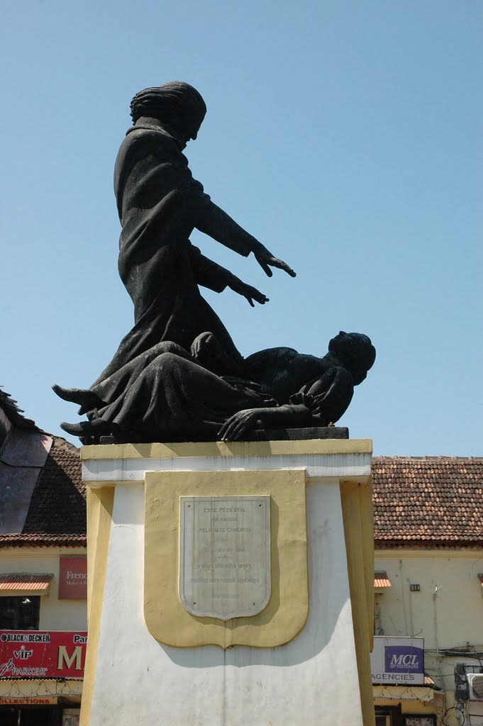 Statue of Abade Faria, the pioneer of Modern Hypnotism. by Brian Pinheiro