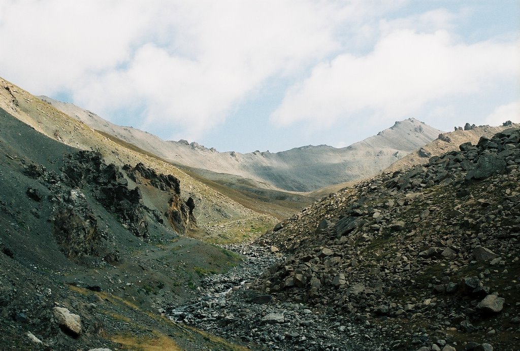 Tong, Kyrgyzstan by vydlak