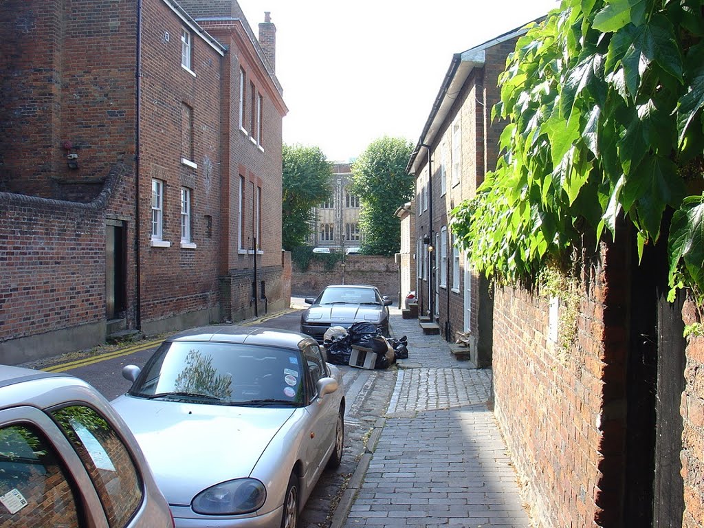 Welclose Street - St Albans 2004 by Paul HART