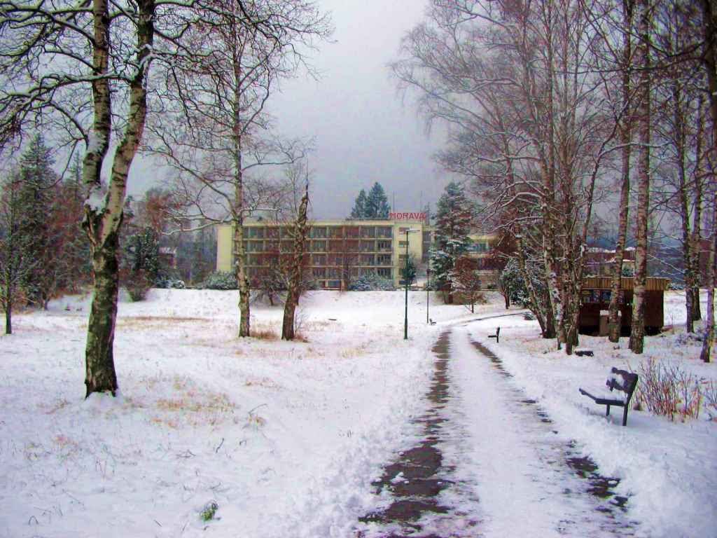 Tatranská Lomnica, pohľad na hotel Morava by Roland Onofrej