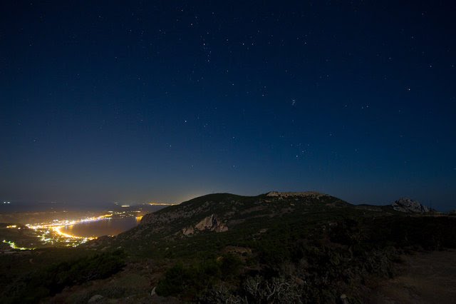 Kefalos at night by pavelnajvar