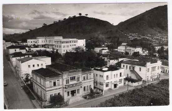 RELIQUIAS-CARANGOLA-CENTRO- NO ALTO A CASA DE CARIDADE by Terezinha Ognibene