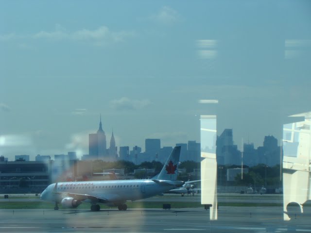 City view from La Guardia by REYNA