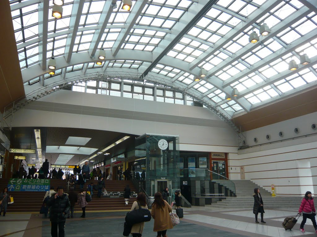 JR東日本 長野駅コンコース Nagano station 2010.12.31 by Nankou Oronain (as36…