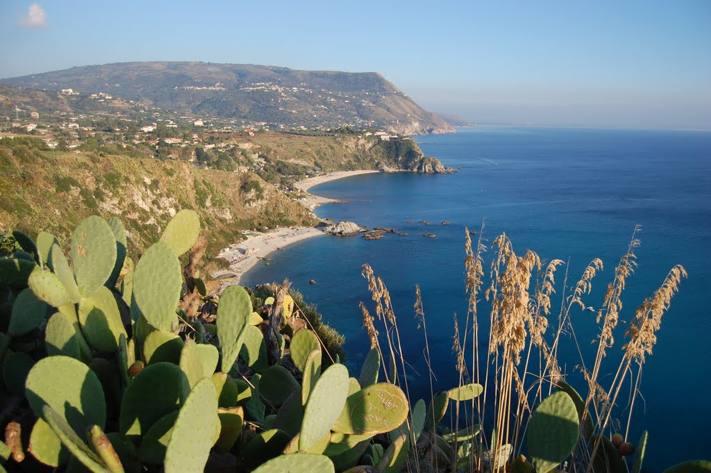 Capo Vaticano by hhhuerth