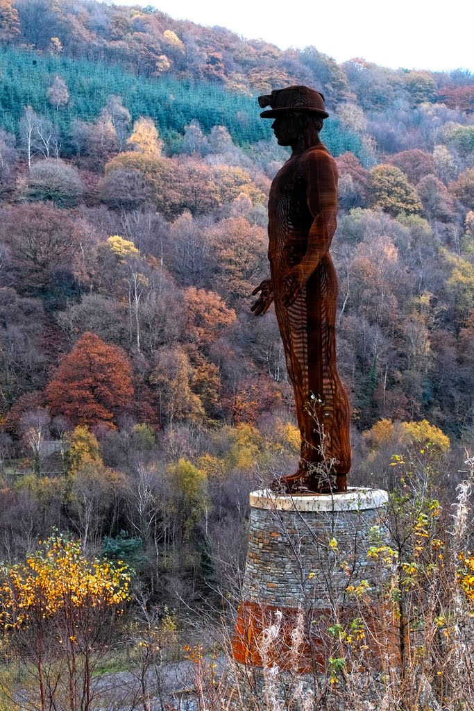 Mining Monument at 6 Bells by colym