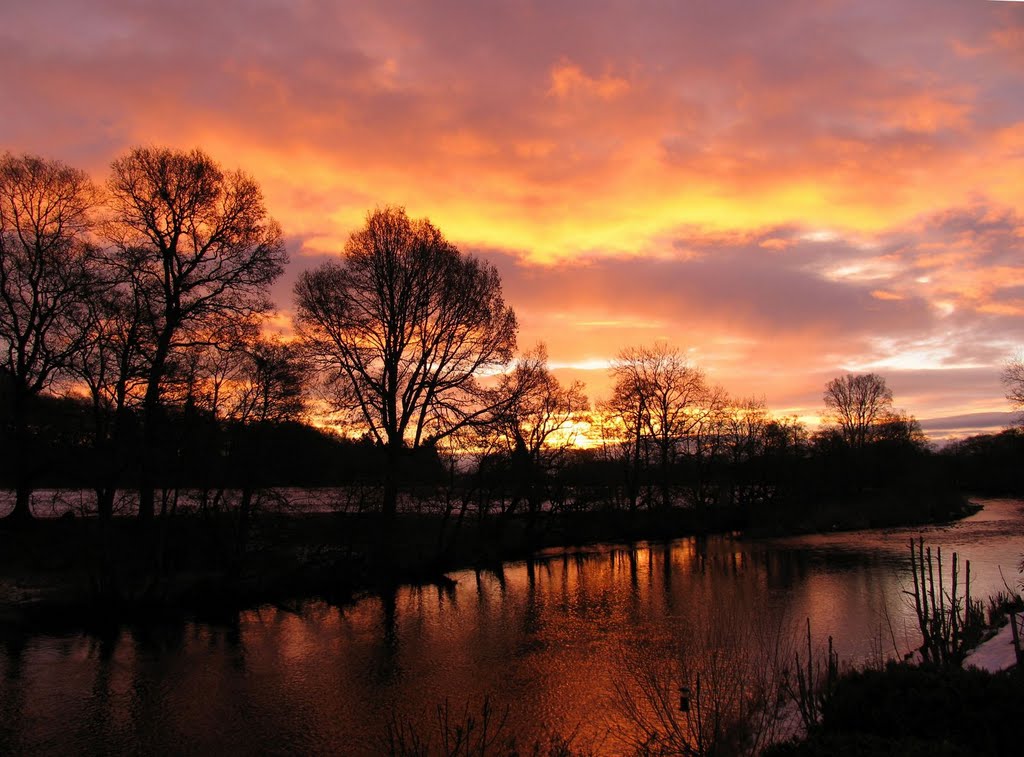 Sun rising over the River Earn near Crieff January 2011 by Crieff Townhouses