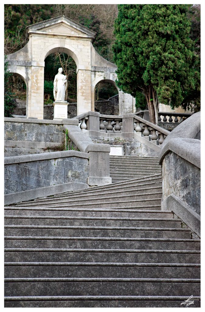 Augusta Virgo stairway by Emanuele Leoni