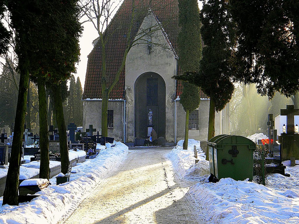 Lublin (Poland) - Rzymskokatolicki cmentarz przy ulicy Unickiej (cmentarz na ulicy Unickiej) by Michał Krzysztof Kurzątkowski