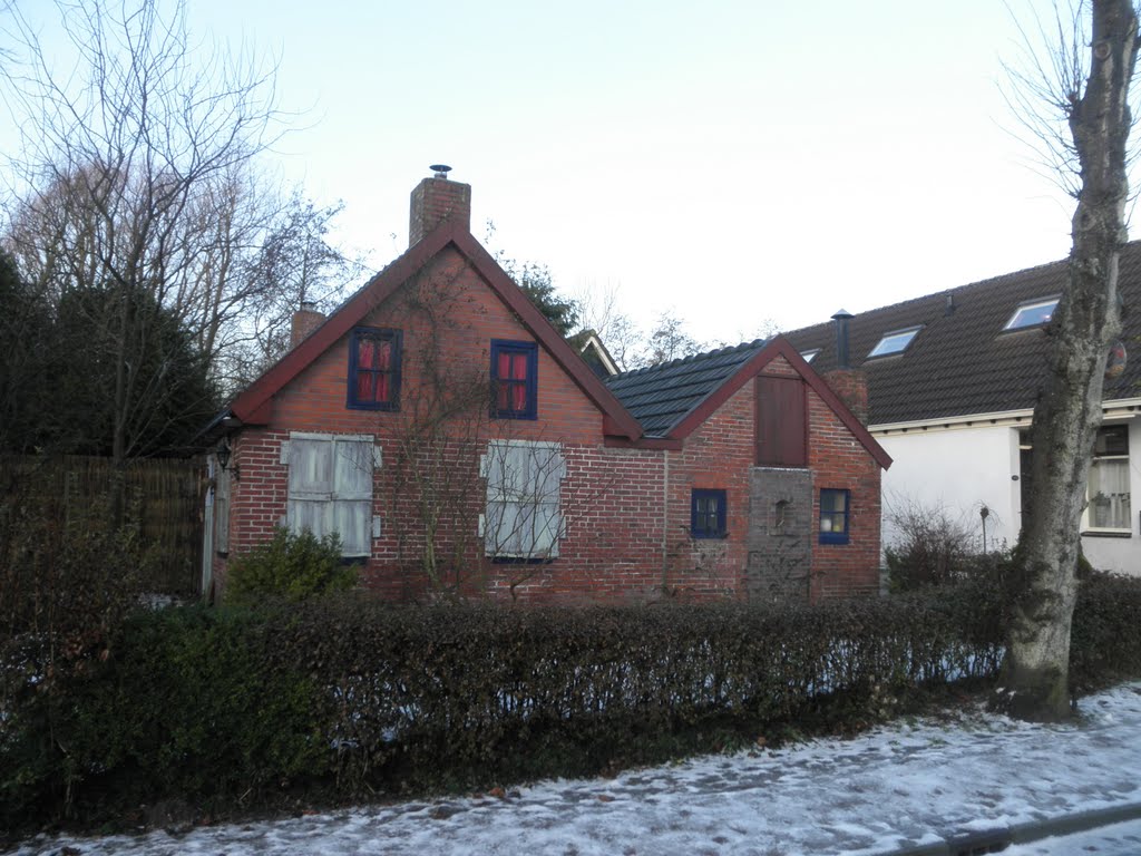 'Poppenhuisje' op de Oosterweg by Mart61