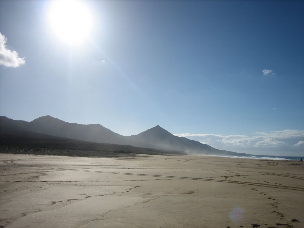 Strand von Coffete by Peter Kornwebel