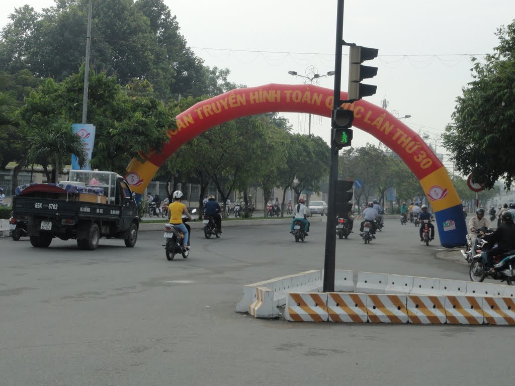 Ngã ba vào đường Quang Trung by vuphan