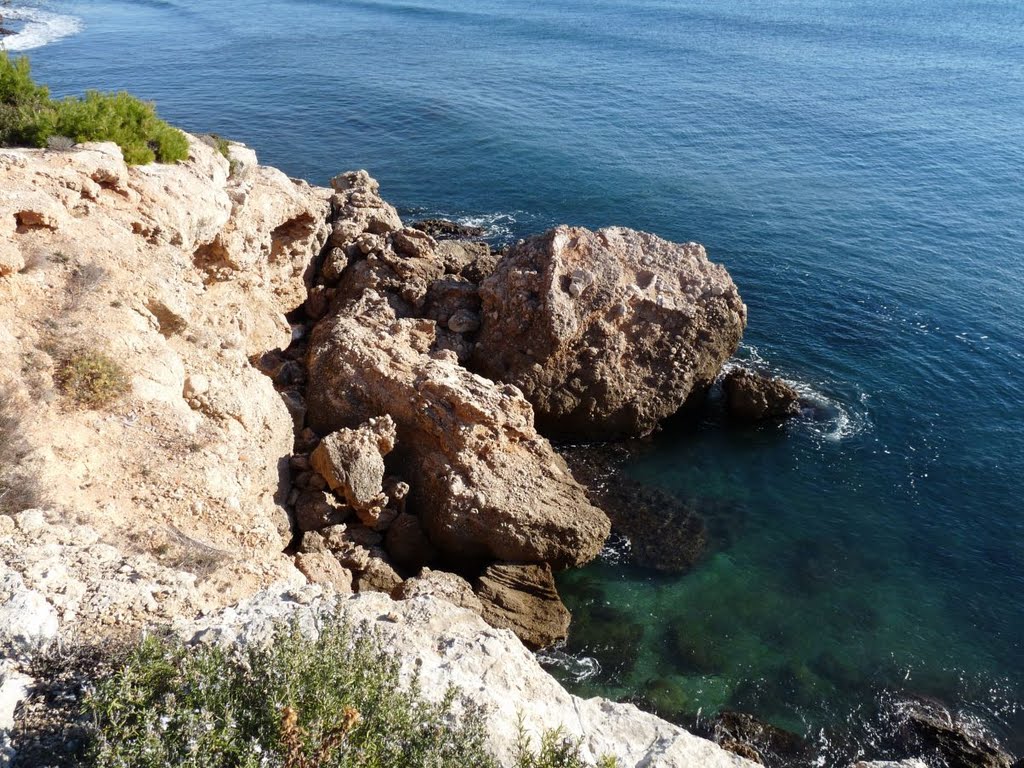 Cala de cova el Gendre by Joel Marimon Bonet