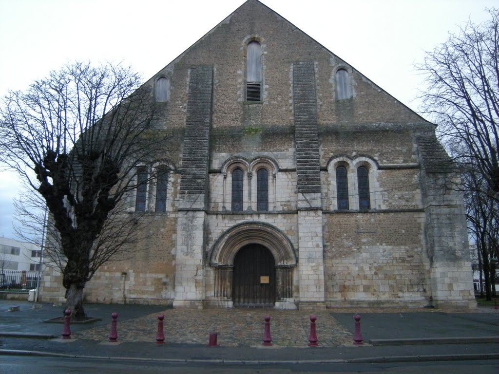 Hôtel-Dieu de Coëffort - église Ste Jeanne d'Arc by JP.GUYOMARD