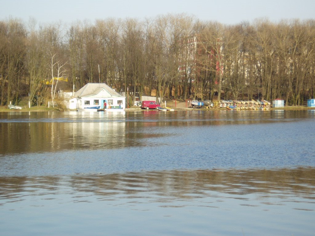 Minsk, Komsomol  Lake 2007. by Czobor Ferenc (HU)