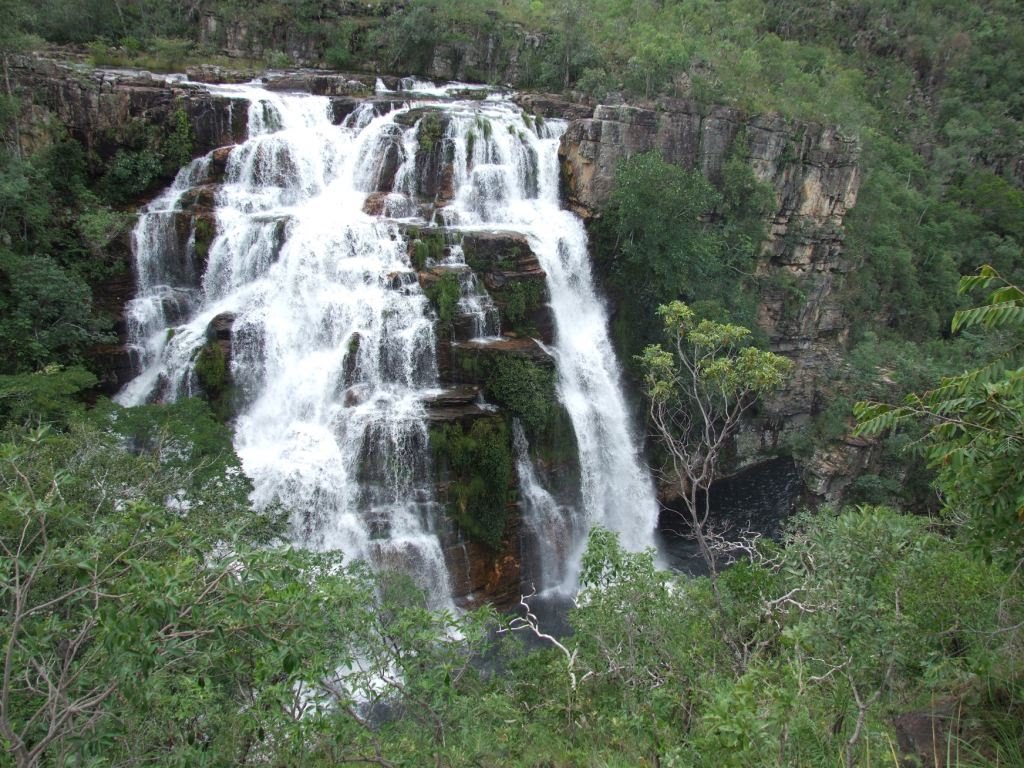 Cachoeira Almécegas I - Mirante by Rafael Rocumback