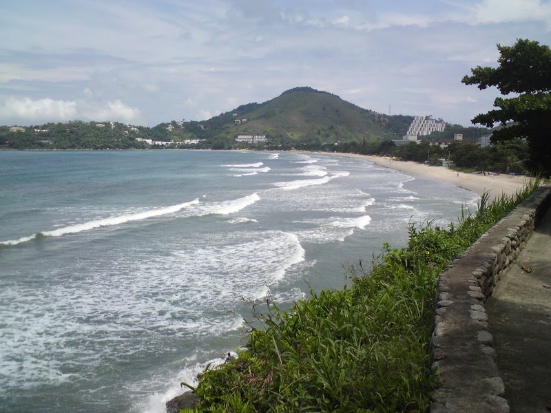 Praia das Toninhas Ubatuba by Jorgebike