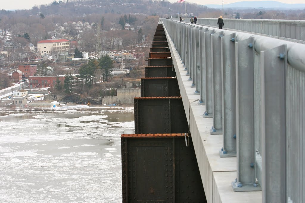 Walkway Over the Hudson by Adam Elmquist