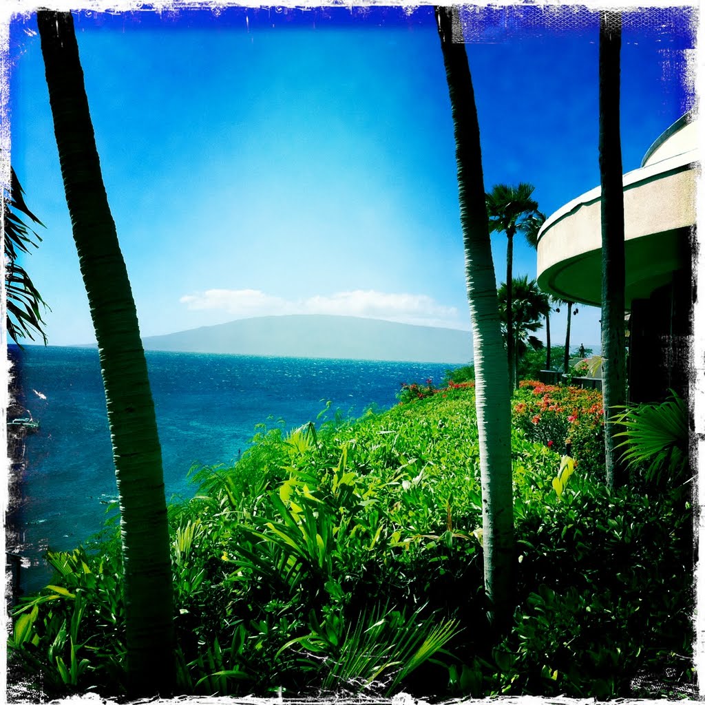 Sheraton On Black Rock, Ka'anapali by Ryan Henke