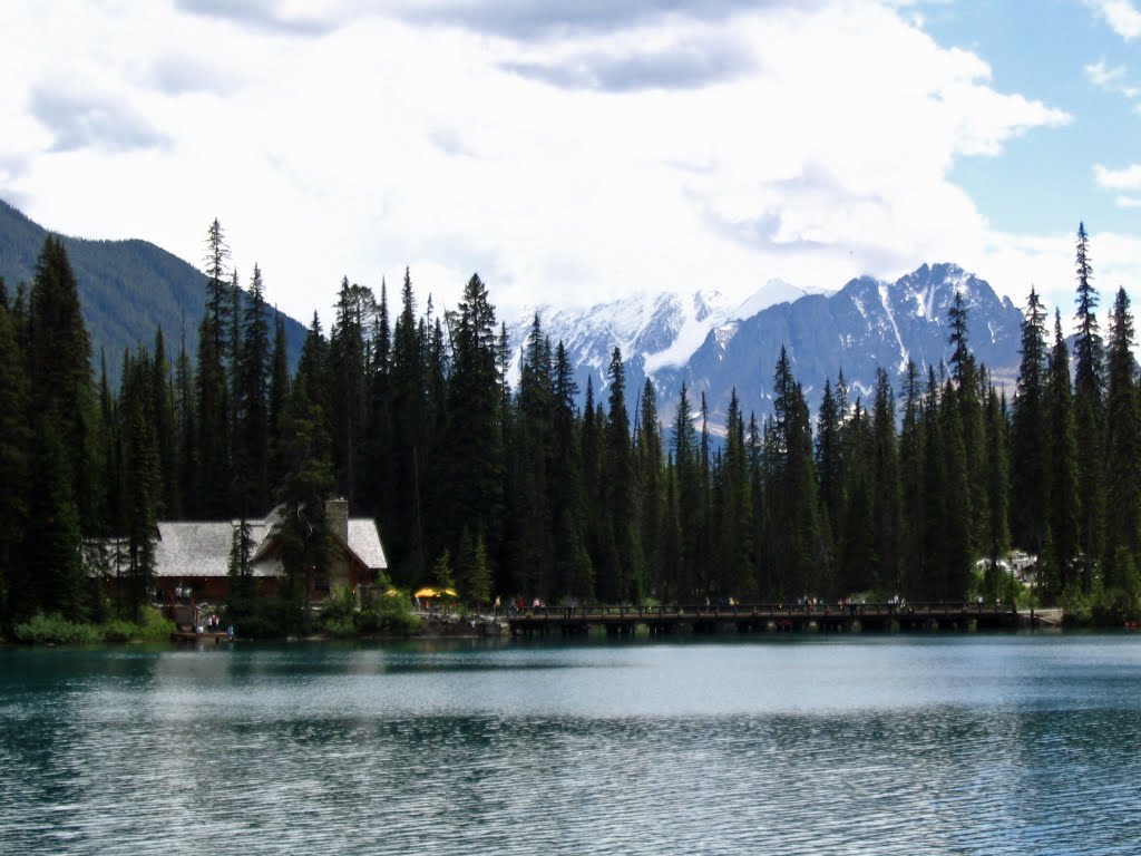 Emerald Lake, Yoho National Park by Colin W